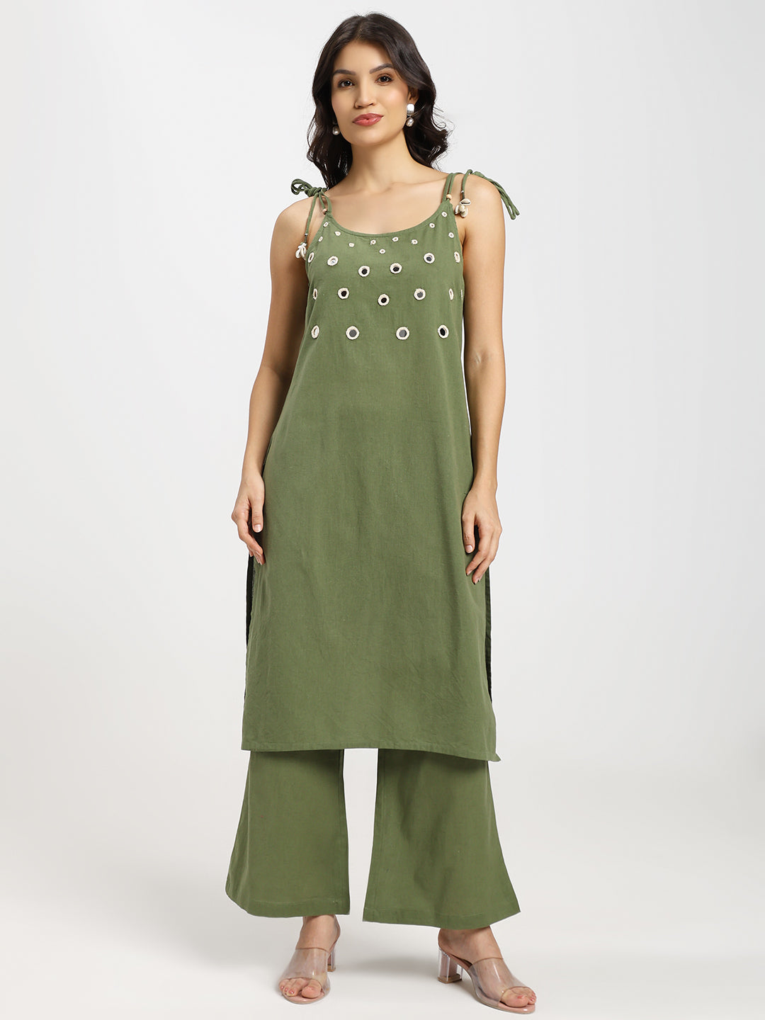 Mirror and seashell embellished kurta set with adjustable tie-up shoulders – 2 pieces | Green