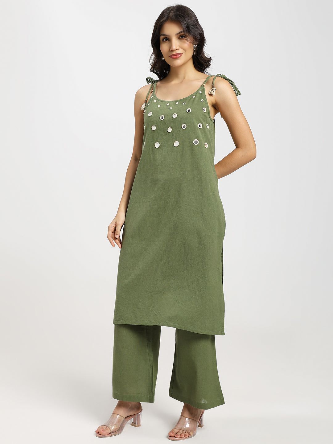 Mirror and seashell embellished kurta set with adjustable tie-up shoulders – 2 pieces | Green