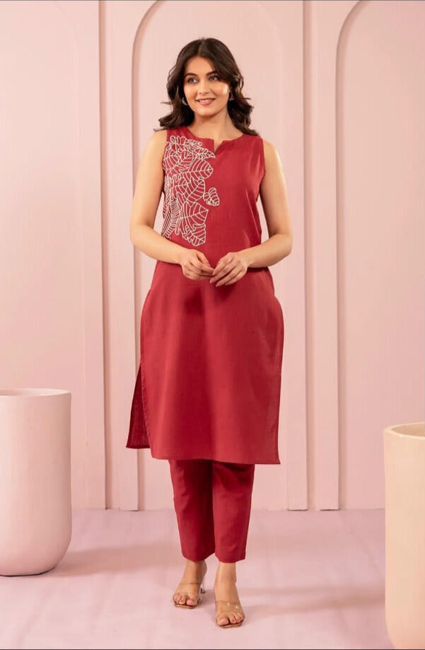EMBROIDERED KURTA SET | MAROON